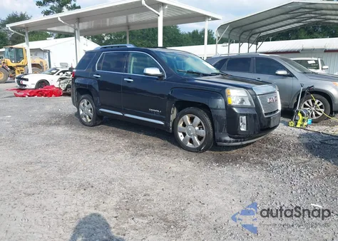 2013 GMC Terrain Denali z USA, uszkodzony, nr VIN 2GKFLZE32D6175716